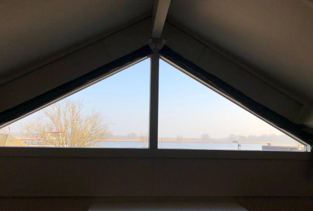Bed And Breakfast De Biesbosch - In 'T Riet ดริมเมอเลน ภายนอก รูปภาพ