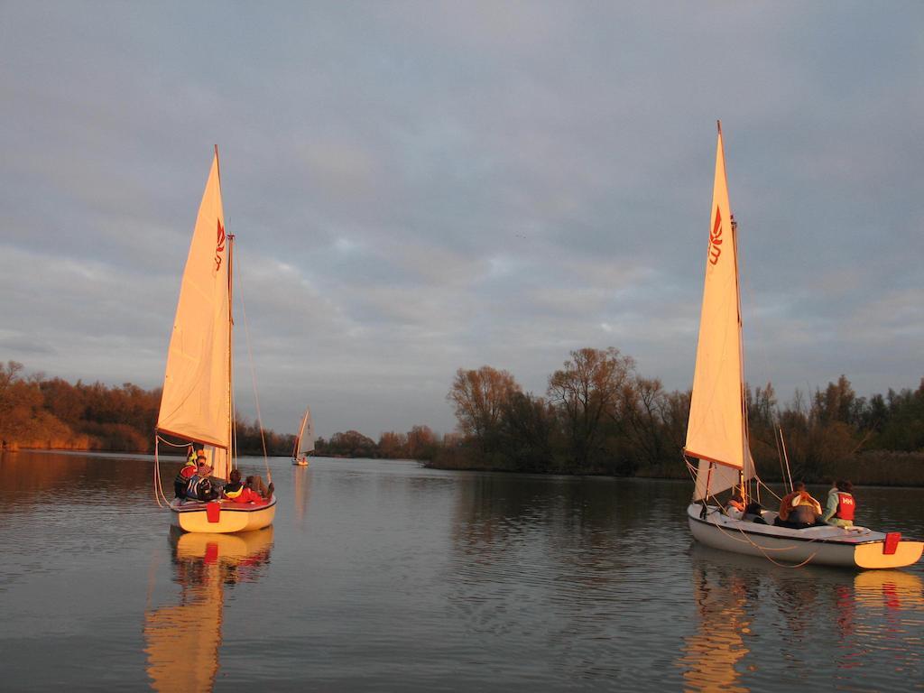 Bed And Breakfast De Biesbosch - In 'T Riet ดริมเมอเลน ห้อง รูปภาพ